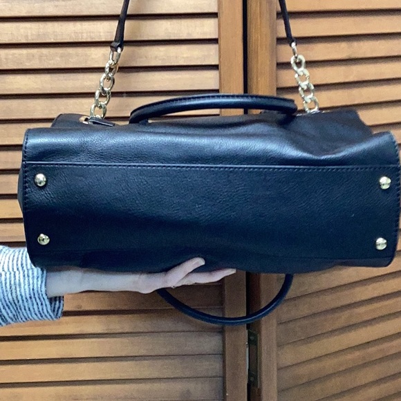 Hamilton - Picture 5 of 6